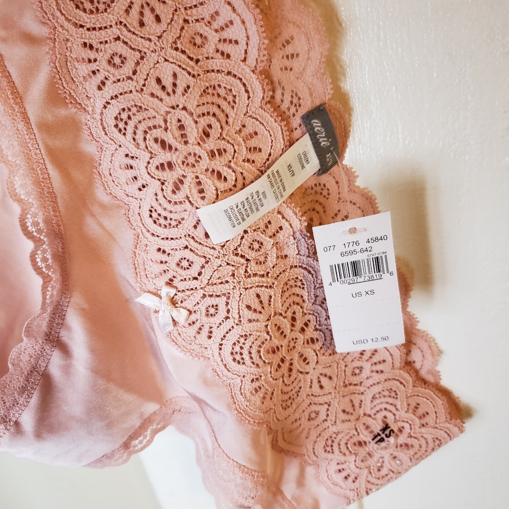 Panties - Picture 4 of 4
